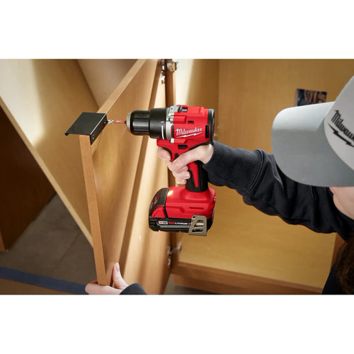 BMilwaukee M18™ Compact Brushless 1/2 Drill/Driver Kit